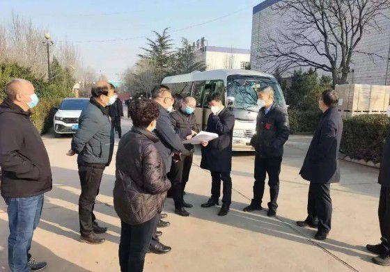 安陽市委副書記、市長高永深入集團(tuán)公司援建文峰區(qū)方艙隔離點(diǎn)改建項目實地調(diào)研